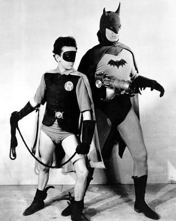 1943年的蝙蝠侠和罗宾