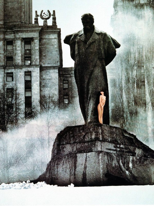 1990年，Patrick Lichfield在莫斯科Taras Shevchenko纪念碑拍摄的照片