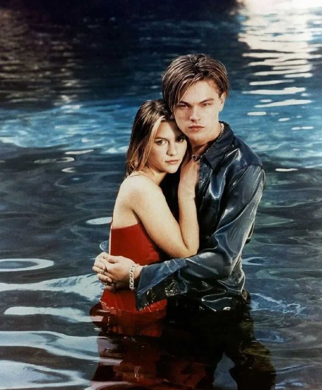 #名人 1996年10月 莱昂纳多·迪卡普里奥和克莱尔·丹妮丝宣传电影《罗密欧与朱丽叶》期间，为杂志拍摄照片#名人 1996年10月 莱昂纳多·迪卡普里奥和克莱尔·丹妮丝宣传电影《罗密欧与朱丽叶》期间，为杂志拍摄照片