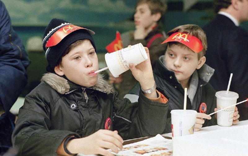 1990，莫斯科，第一家麦当劳