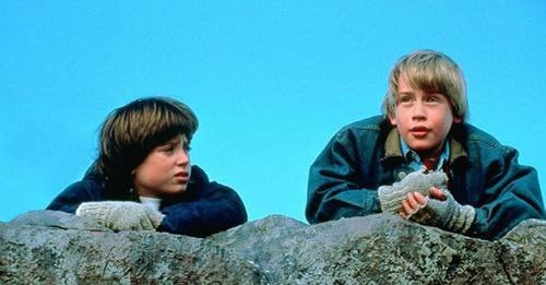 Macaulay Culkin 和 Elijah Wood 在“好儿子”(1993) 片场
