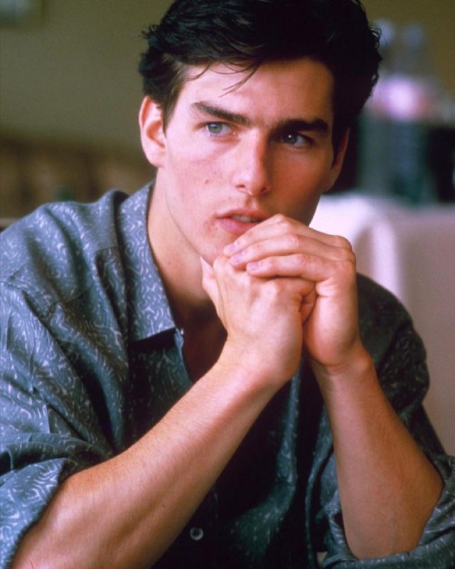 #名人 汤姆·克鲁斯访问伦敦时在酒店套房接受采访