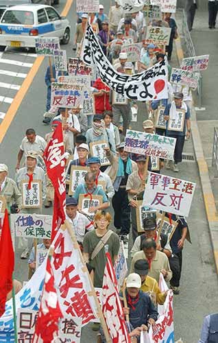 1993年10月，日本的有效求职倍率降至0.67倍，是自1987年7月（0.68倍）以来的最低水平