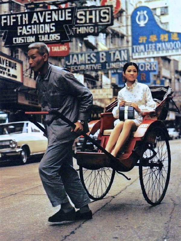 1966年，香港尖沙咀的人力车夫