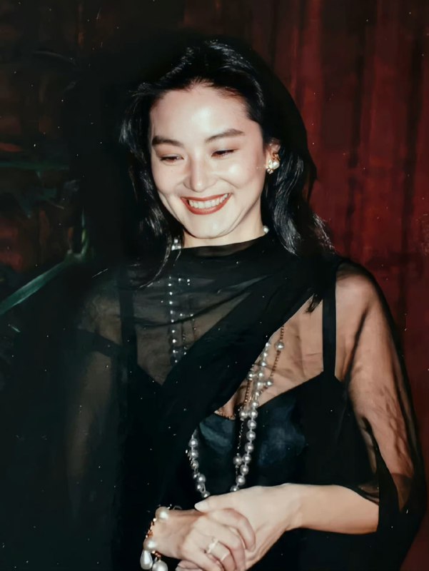 90年代林青霞到上海出席活动